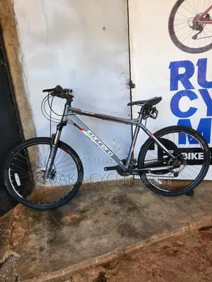 26-Inch Ex Uk Bicycle With Disc Brakes