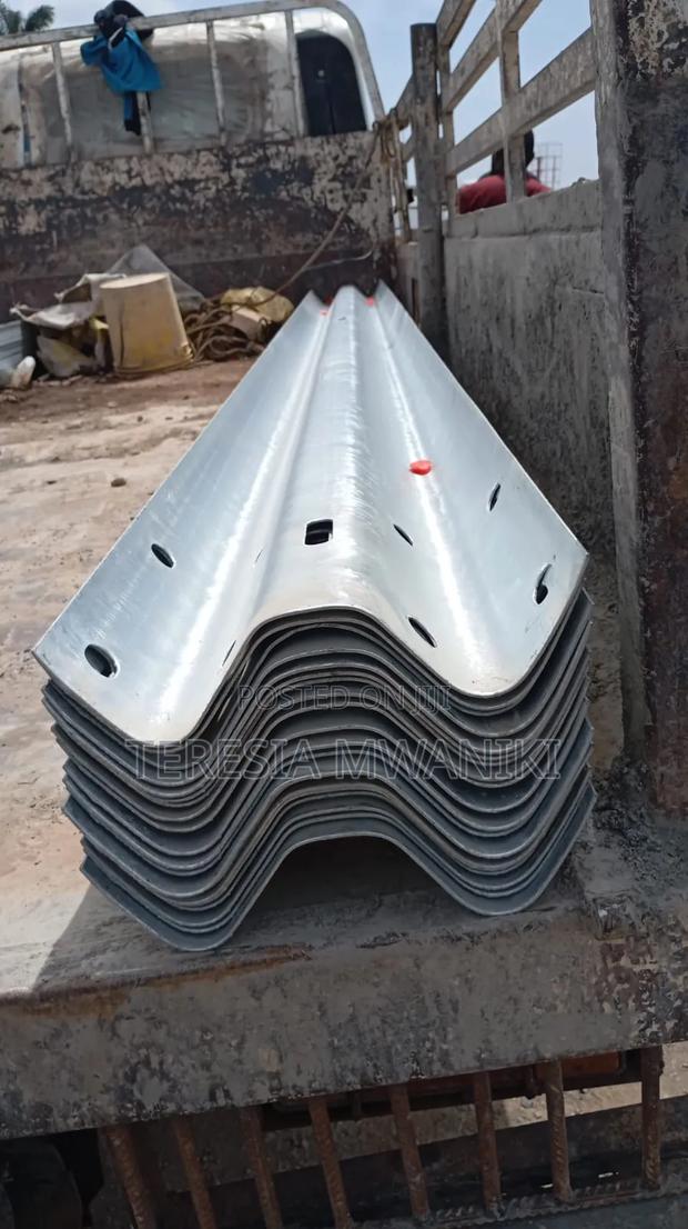 High Quality Guard Rail - main view
