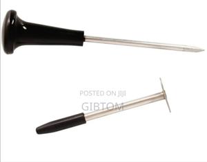 Animal Piercing Bloating Cannula And Trocar - main view