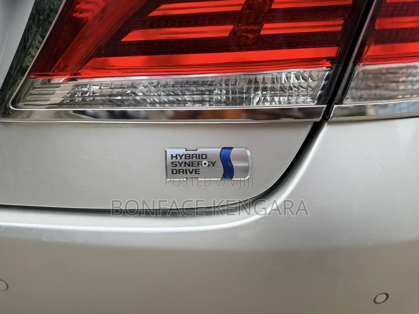 Toyota Crown 2018 Silver