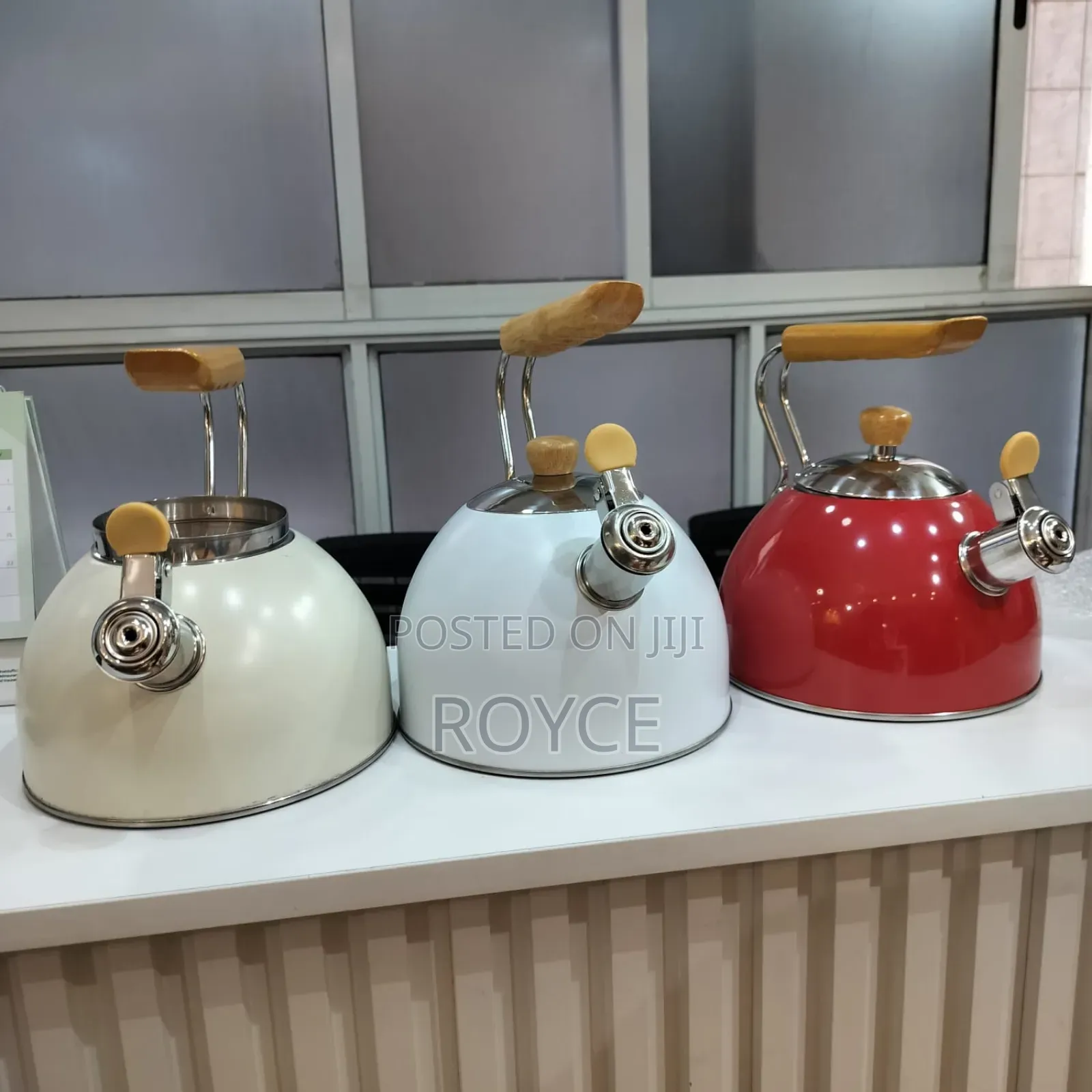 2.5l Retro-Style Whistling Kettle
