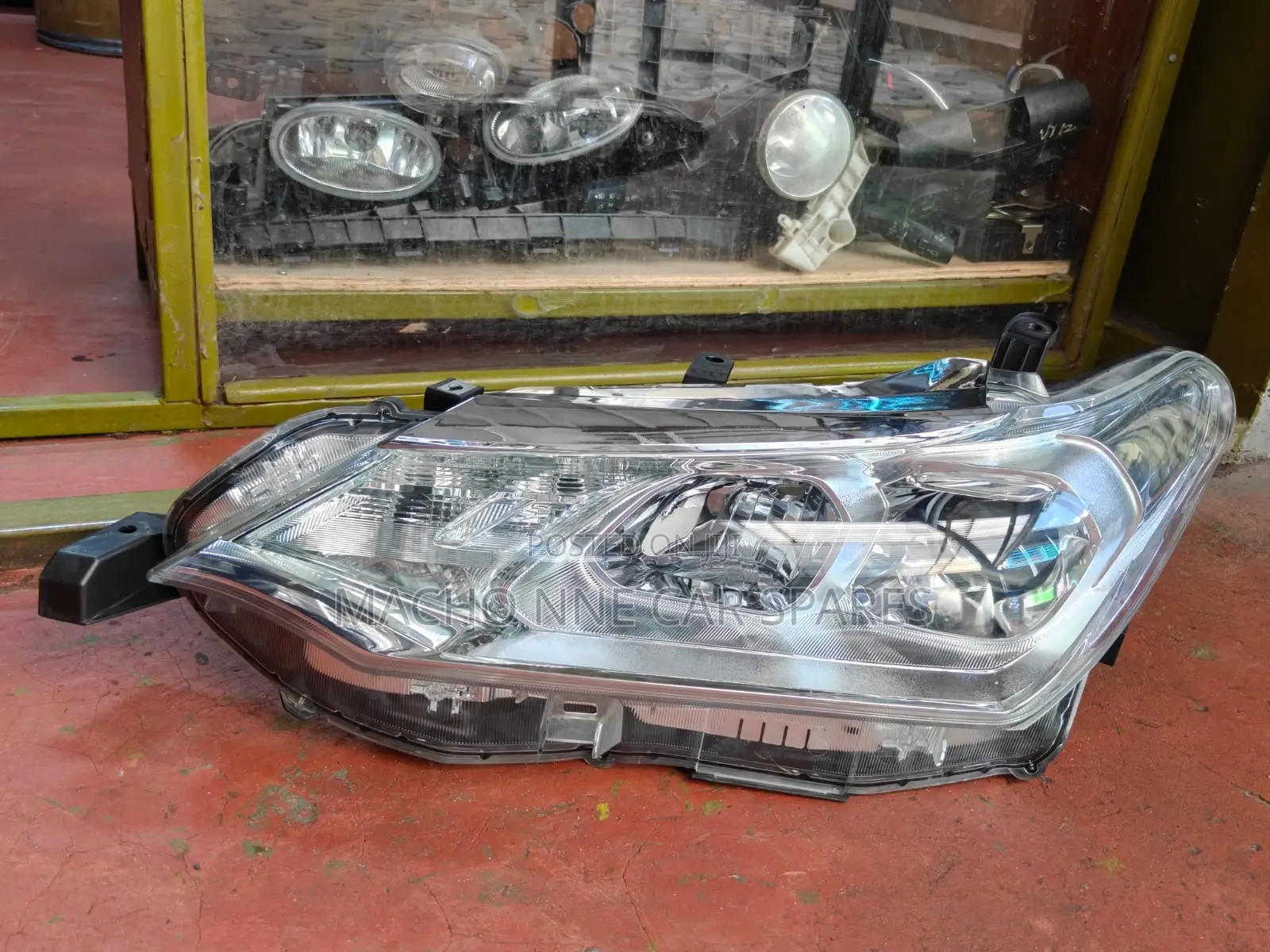 Toyota Fielder 165 Headlight Non Xenon