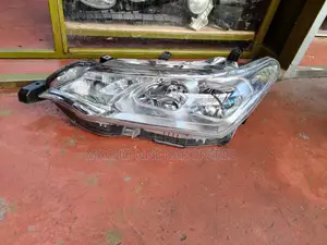Toyota Fielder 165 Headlight Non Xenon