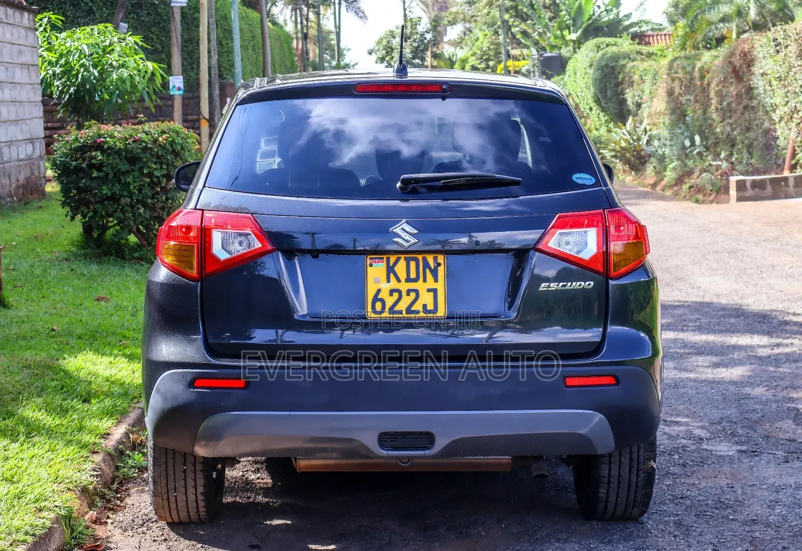 Suzuki Escudo 2016 Black