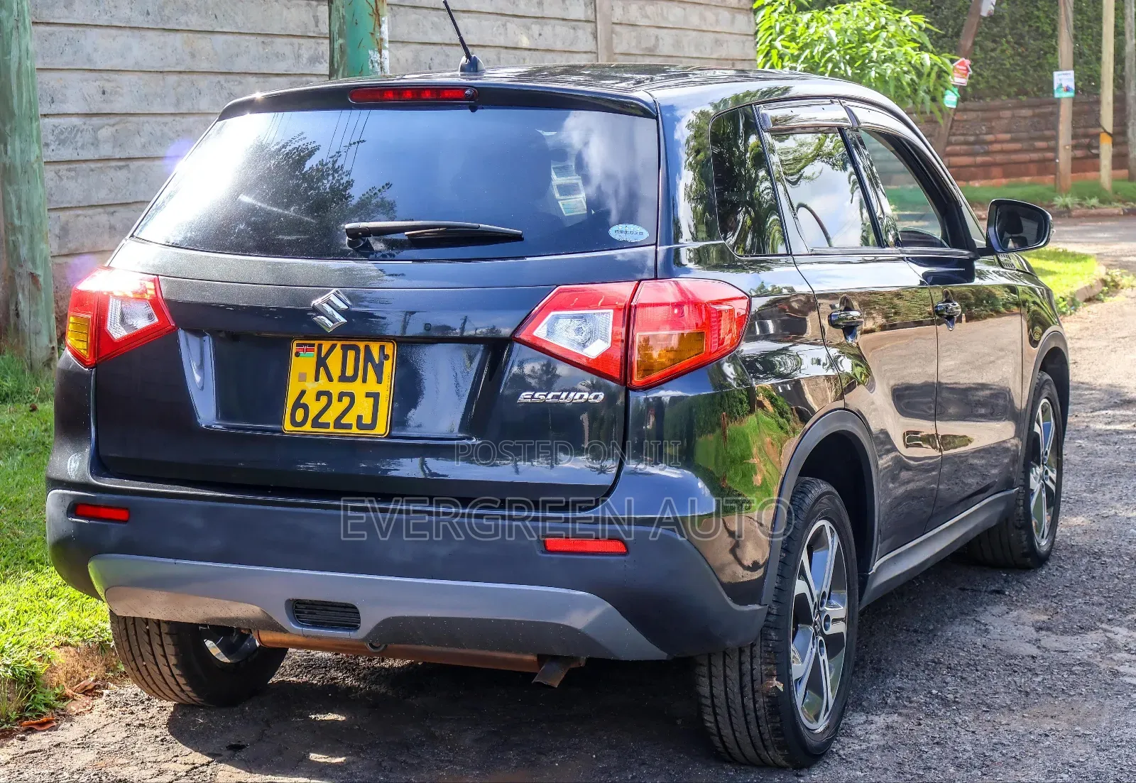 Suzuki Escudo 2016 Black