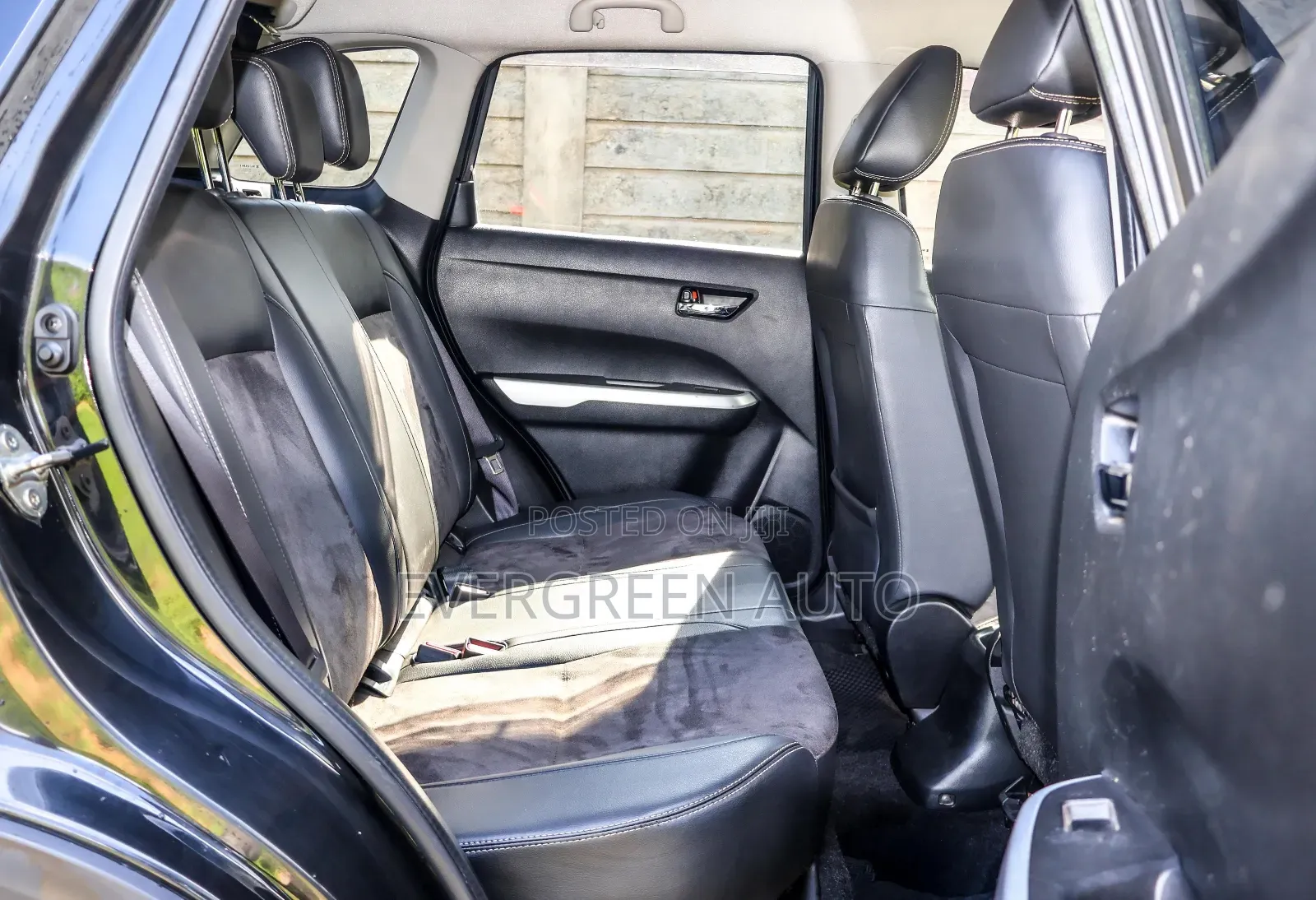 Suzuki Escudo 2016 Black