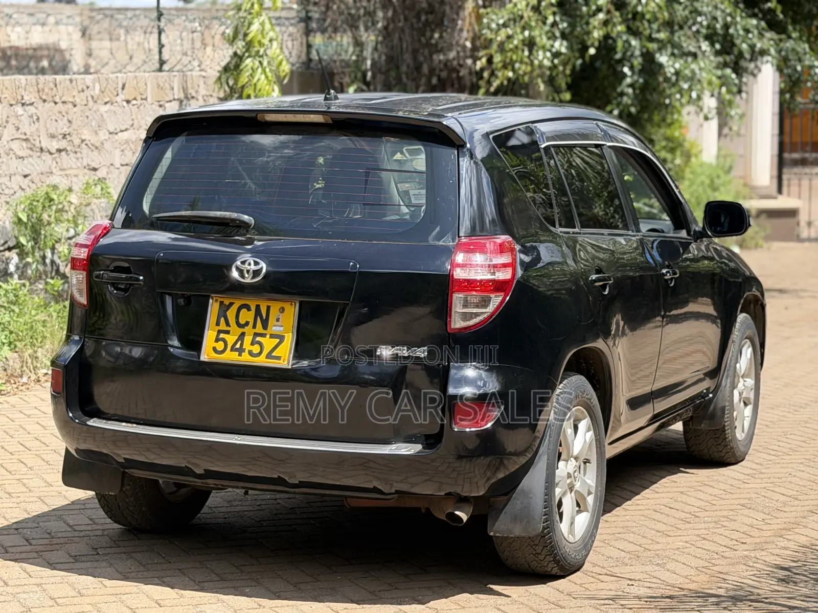 Toyota RAV4 2010 Black