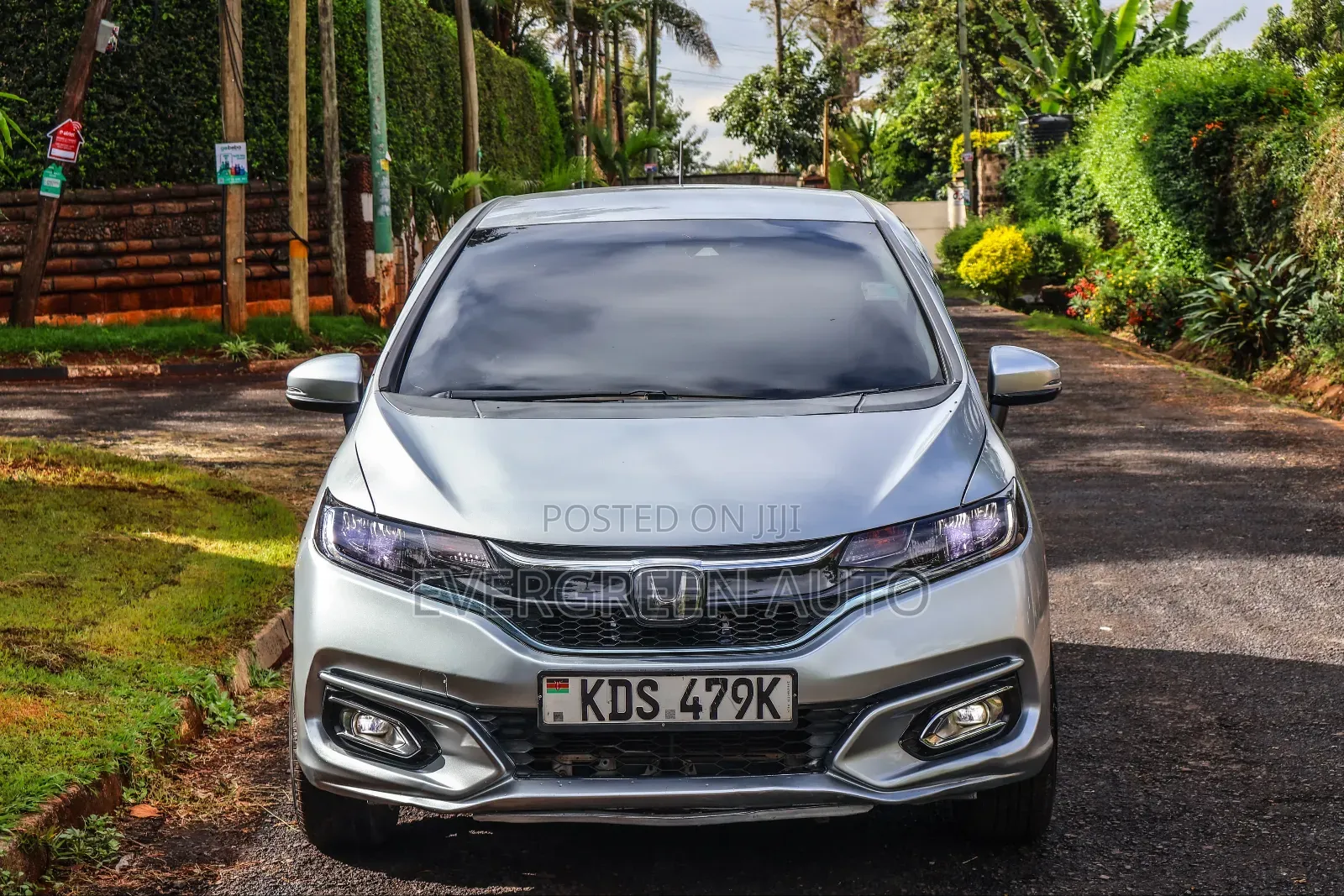 Honda Fit 2017 Silver