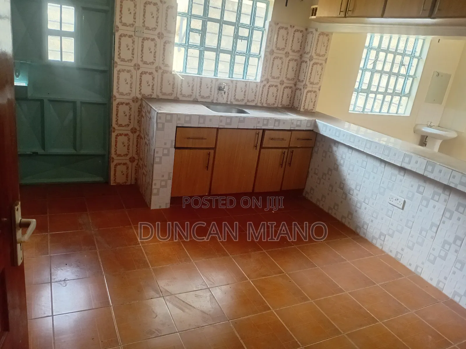 3bdrm Bungalow in Kiseria She'Ll, Kiserian for rent