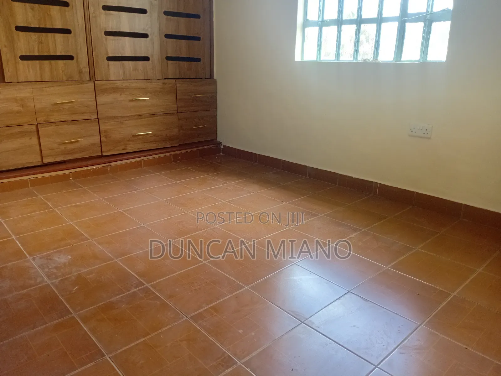 3bdrm Bungalow in Kiseria She'Ll, Kiserian for rent