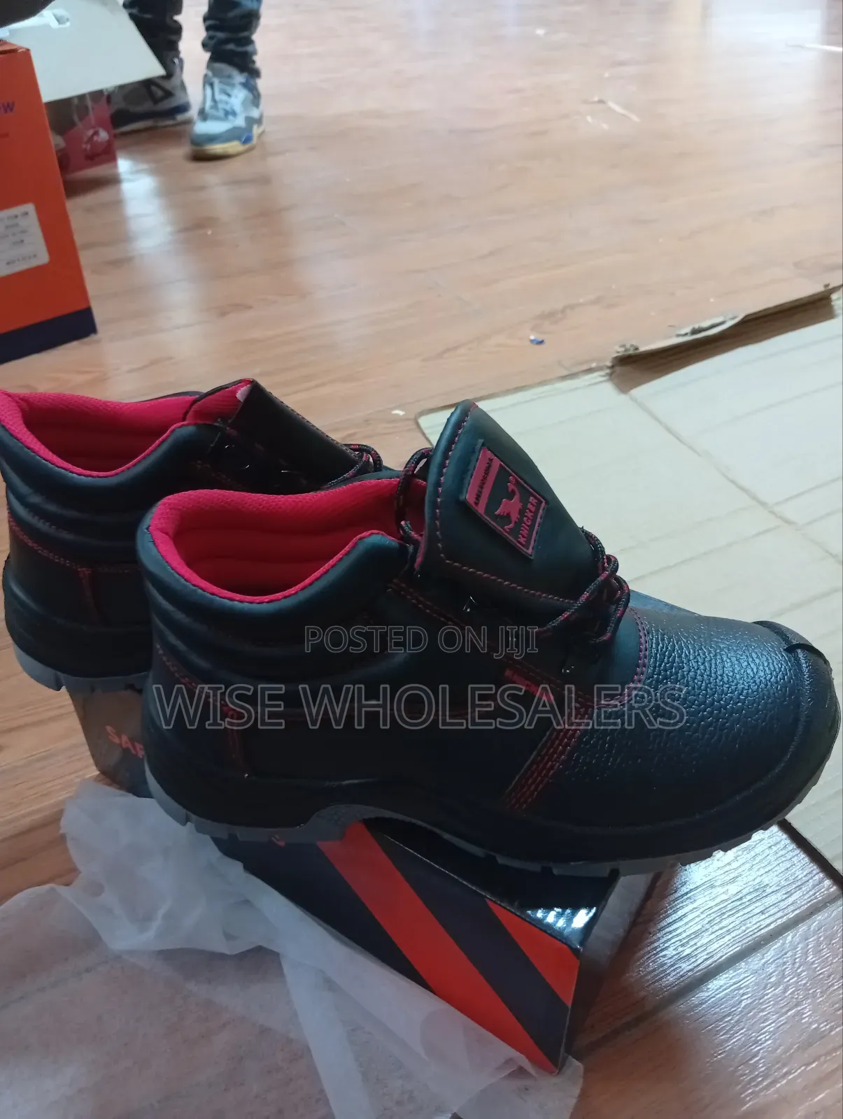 Safety Shoes.......