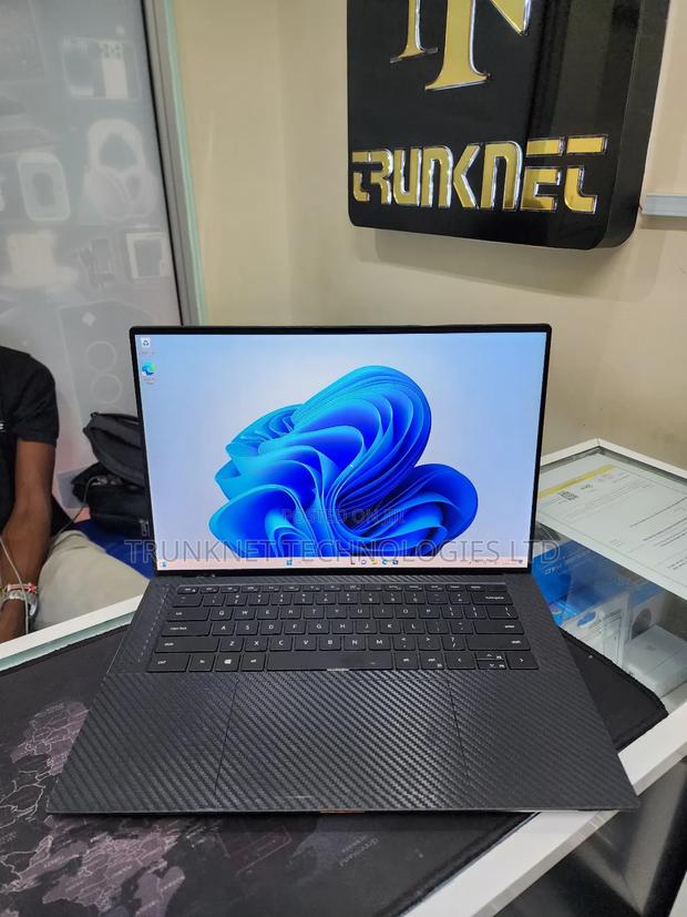 Laptop Dell Precision 5550 16GB Intel Core i7 SSD 512GB