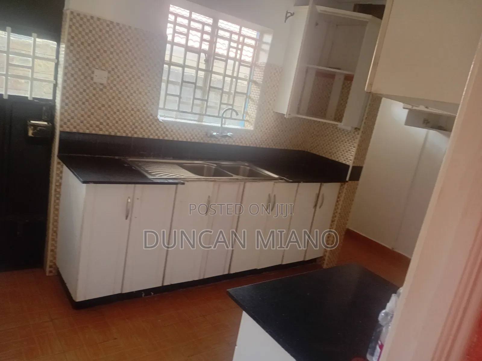 3bdrm Bungalow in Junction Kiserian for rent