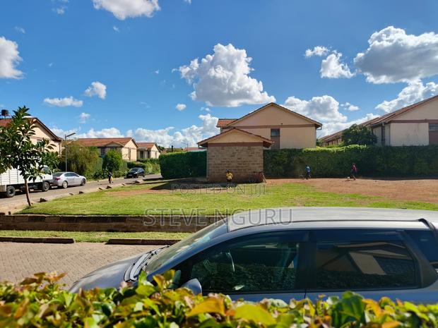 4bdrm Maisonette in Komarock Phase 5B for sale - main view