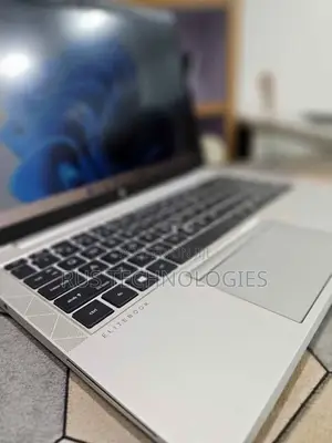 Laptop HP EliteBook 840 G7 8GB Intel Core i5 SSD 256GB