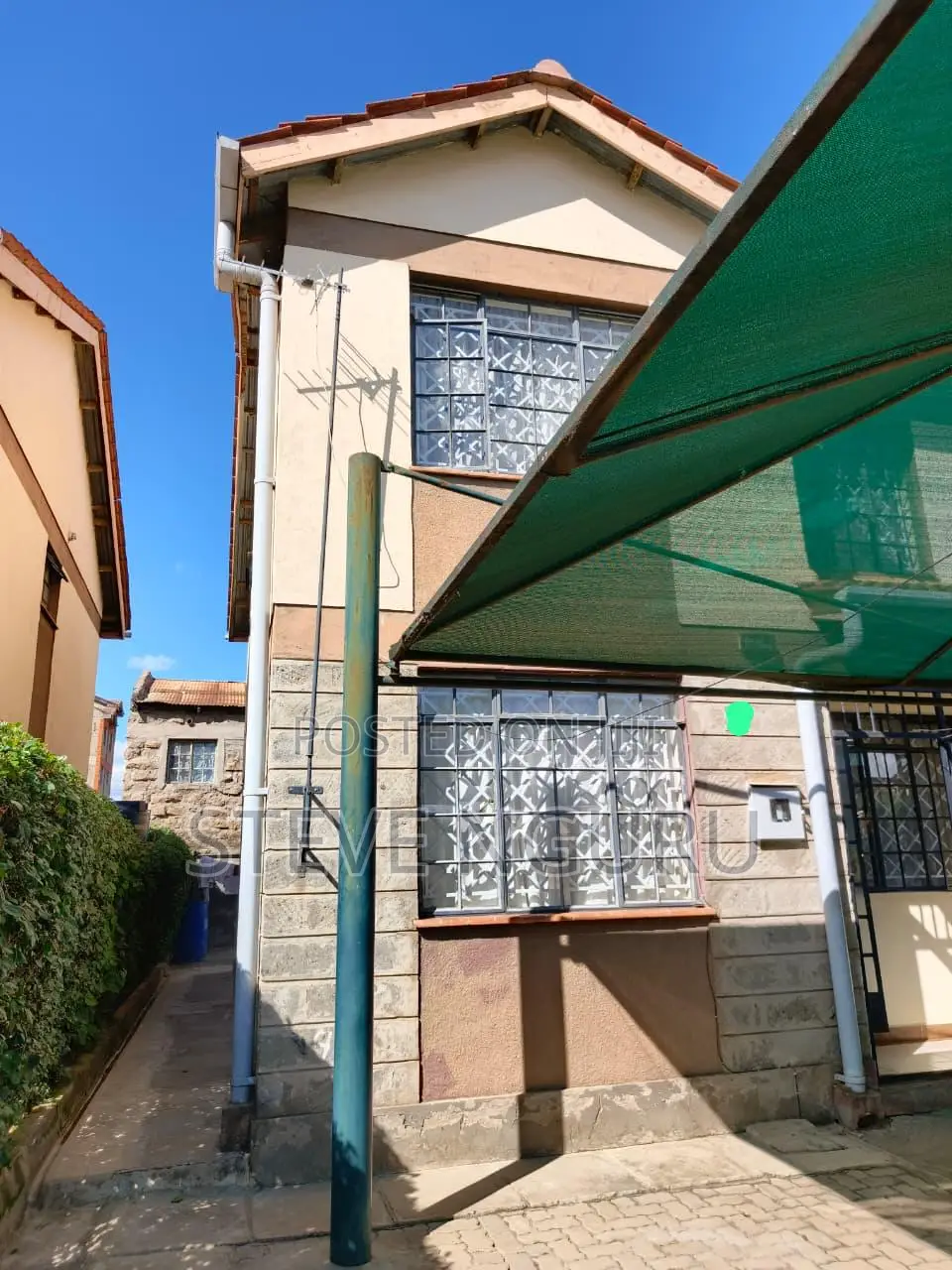 4bdrm Maisonette in Komarock Phase 5B for sale