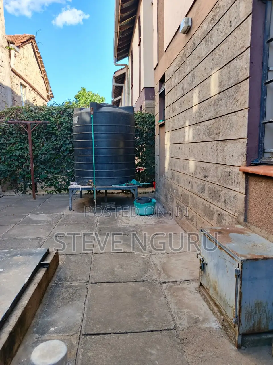 4bdrm Maisonette in Komarock Phase 5B for sale