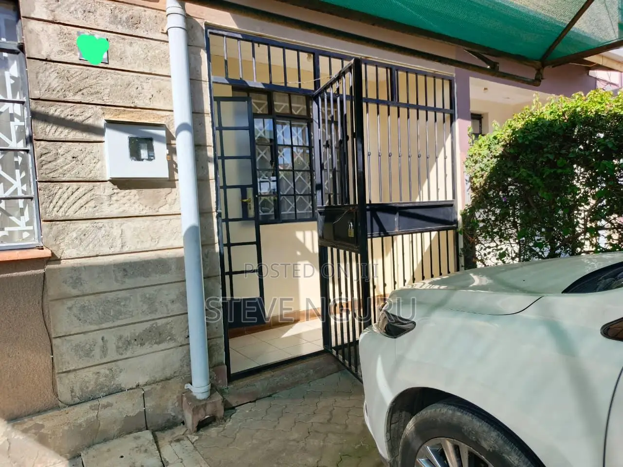 4bdrm Maisonette in Komarock Phase 5B for sale