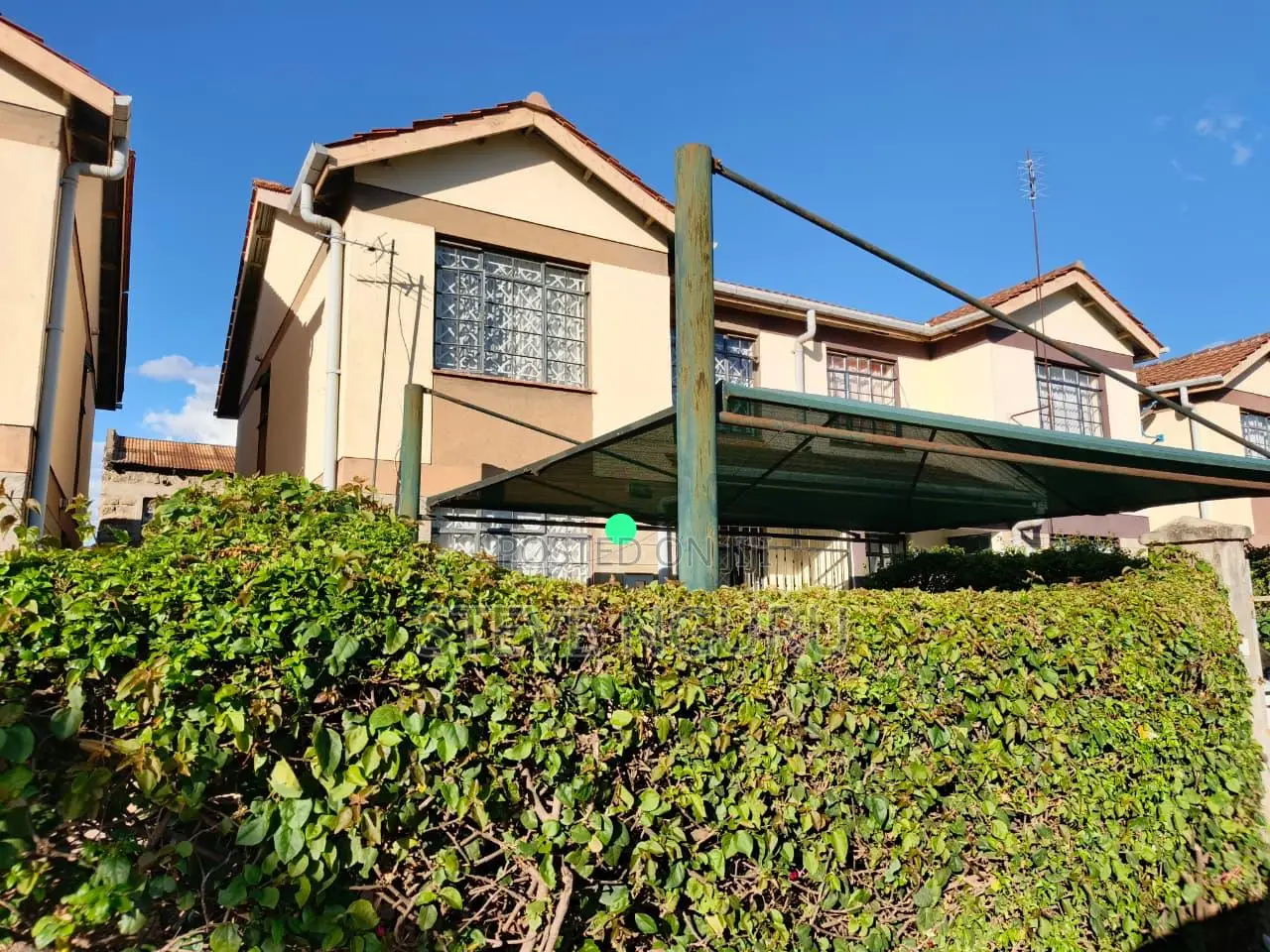 4bdrm Maisonette in Komarock Phase 5B for sale