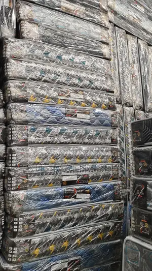 3x6ftx6in Fortress Premium Quilted Fibre Mattress + 2 Free Pillows