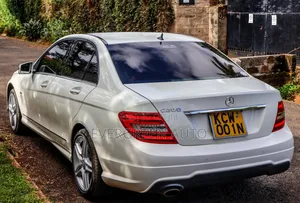 Mercedes-Benz C200 2012 White