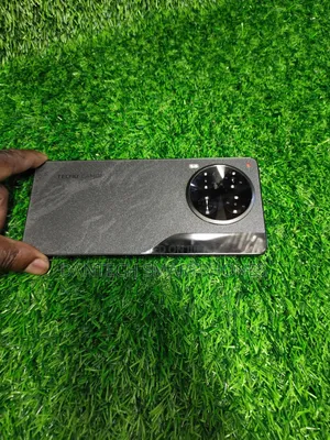 New Tecno Camon 30 256 GB Gray
