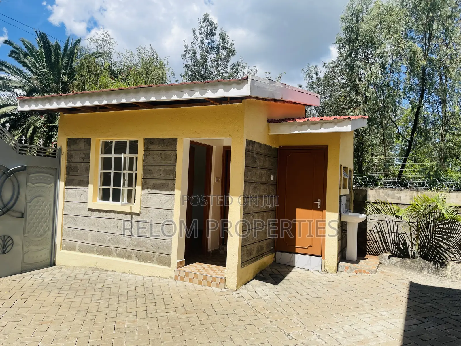4bdrm Townhouse / Terrace in Karen for rent