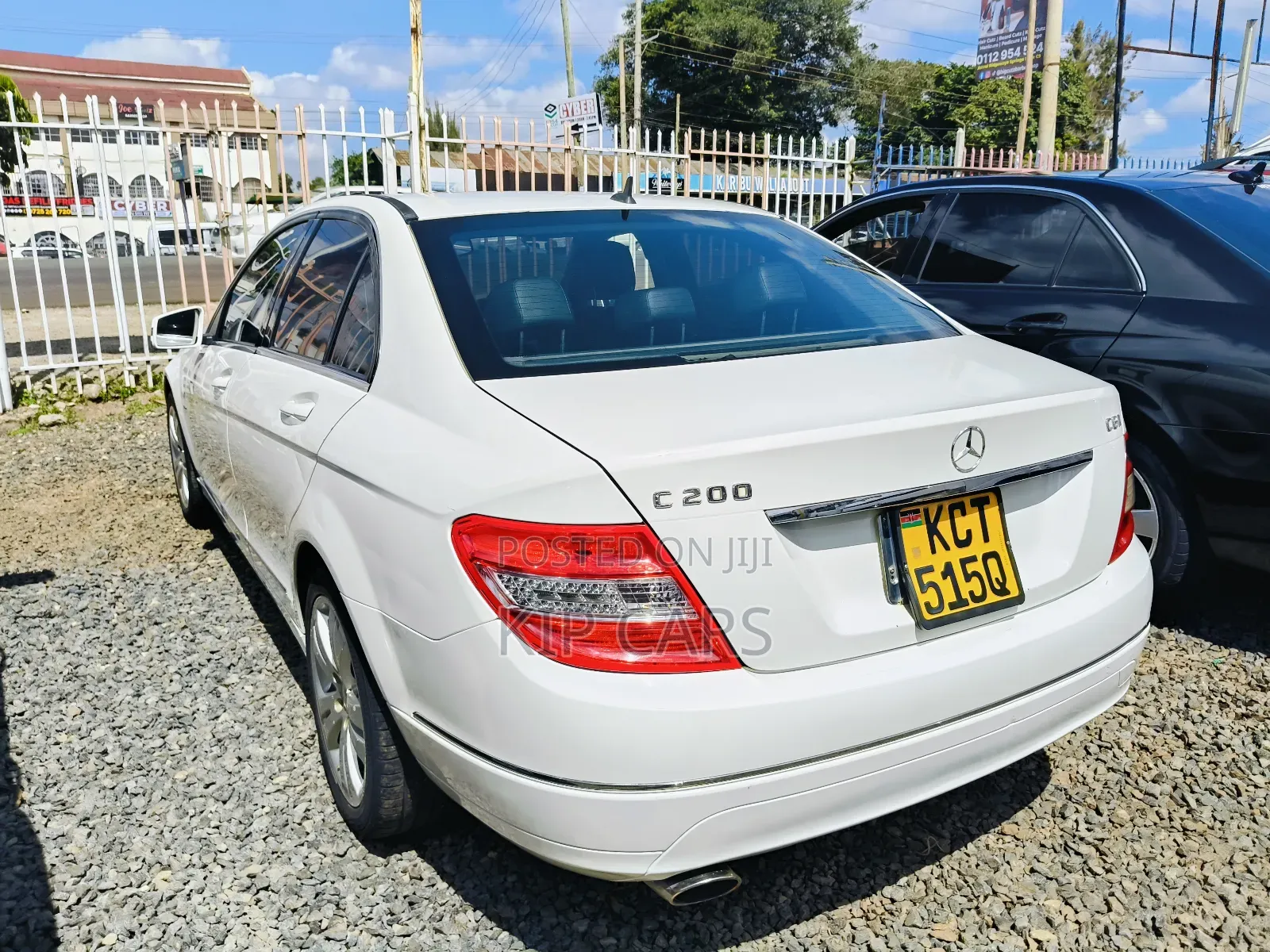 Mercedes-Benz C200 2011 White