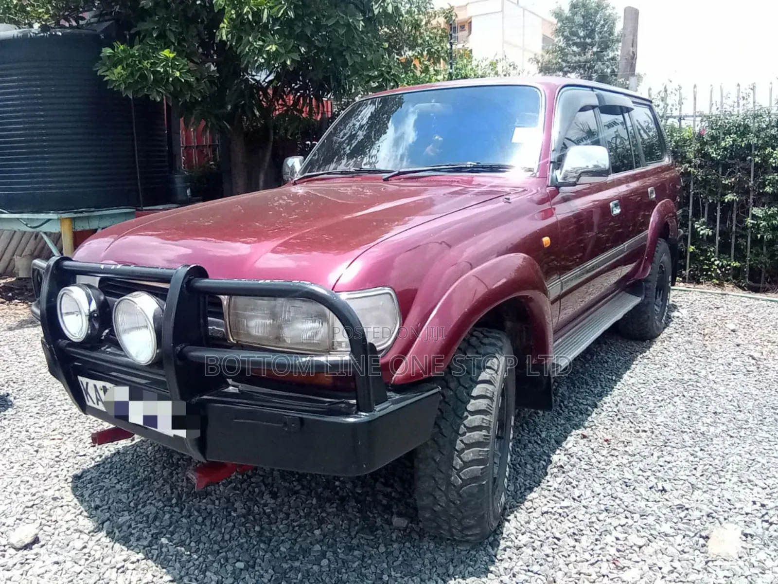 Toyota Land Cruiser 1998 Red