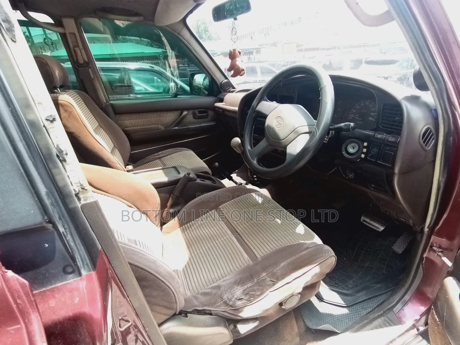 Toyota Land Cruiser 1998 Red