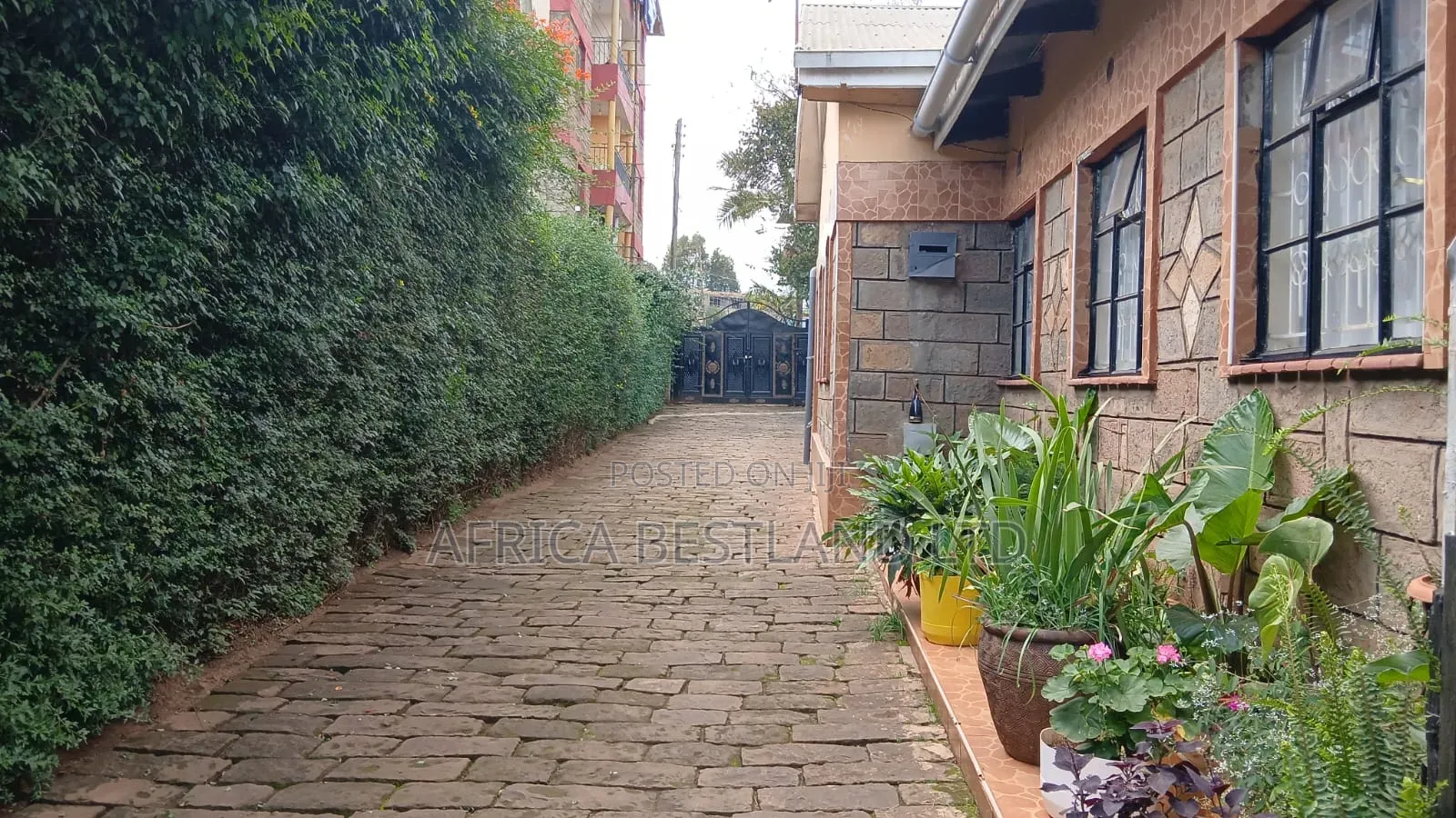 4bdrm Bungalow in Muthure, Kikuyu for rent