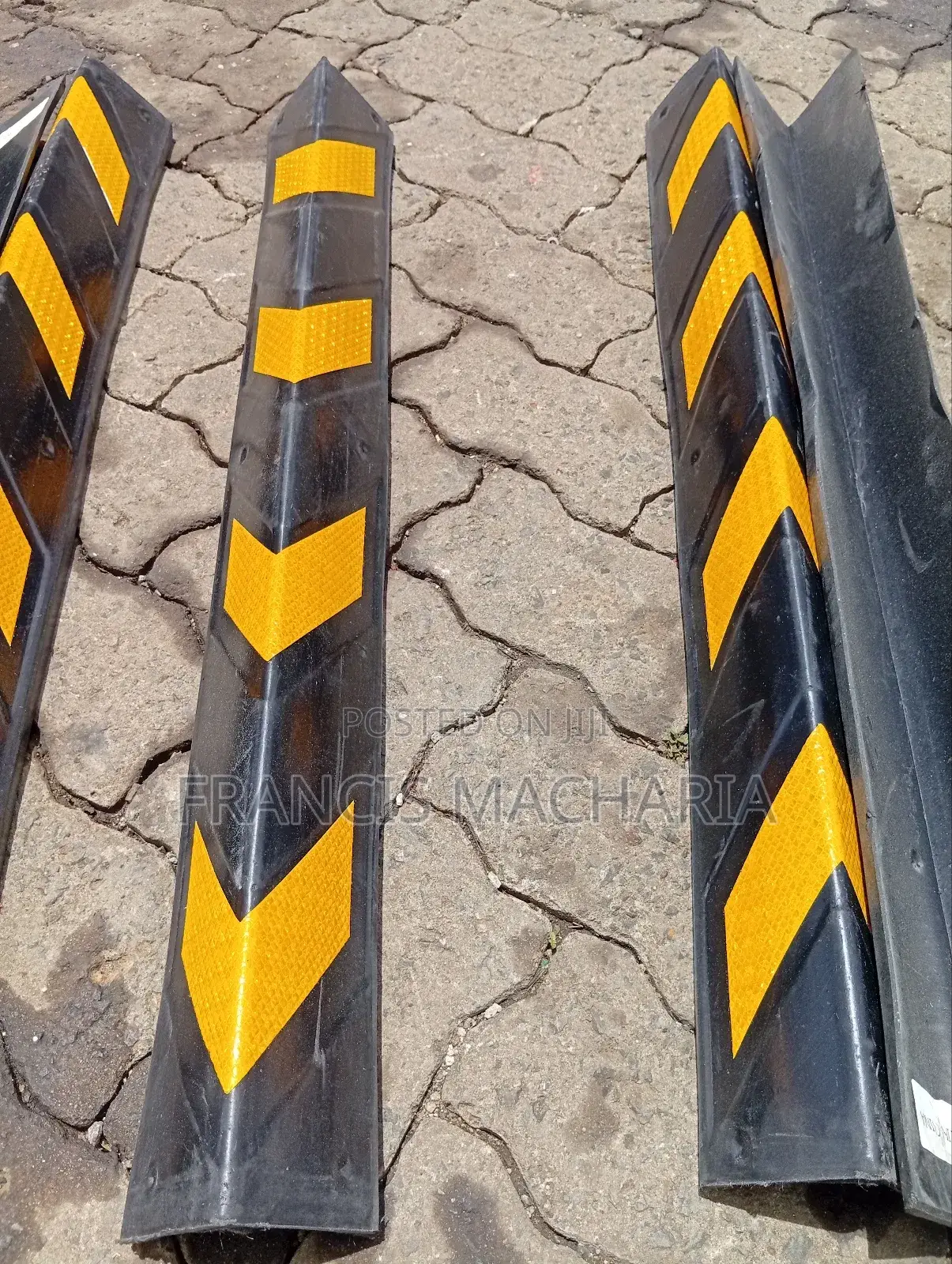 Heavy Duty Rubber Conner Guard