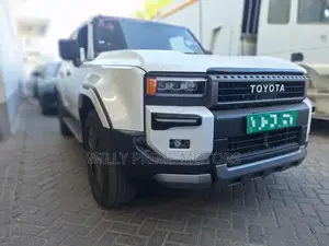 Toyota Land Cruiser Prado 2.8 2024 White