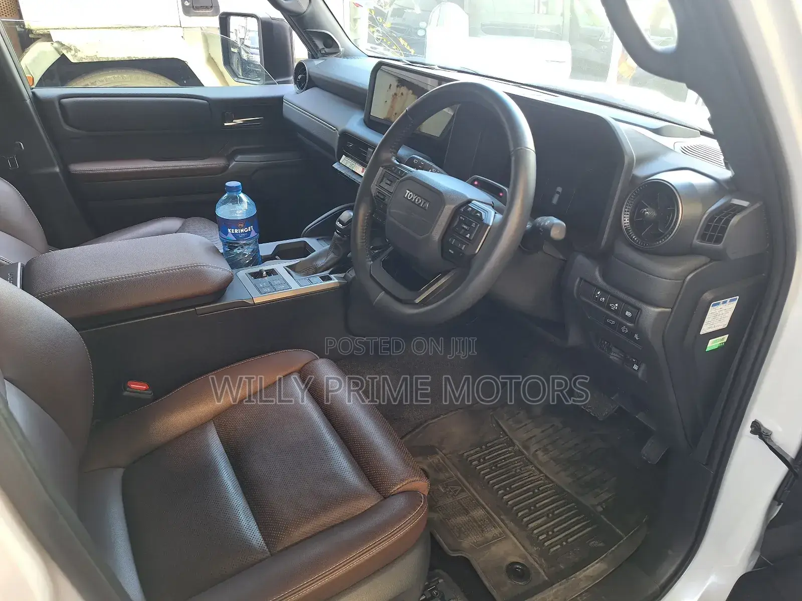 Toyota Land Cruiser Prado 2.8 2024 White