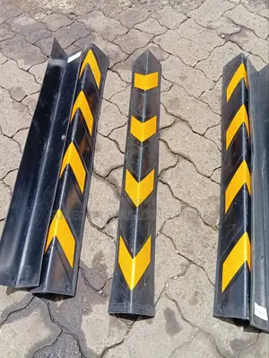 Parking Pillarrubber Conner Guards