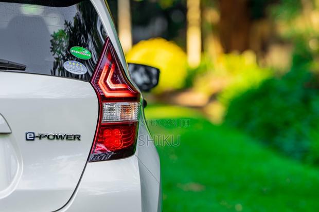 Nissan Note 1.2 Hybrid 2019 Pearl - thumbnail 10