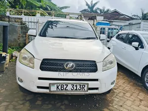 Toyota RAV4 2007 White