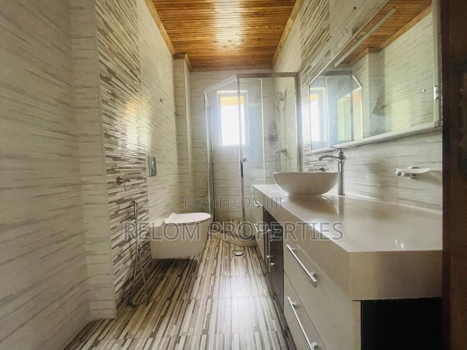 6bdrm Maisonette in Karen for rent