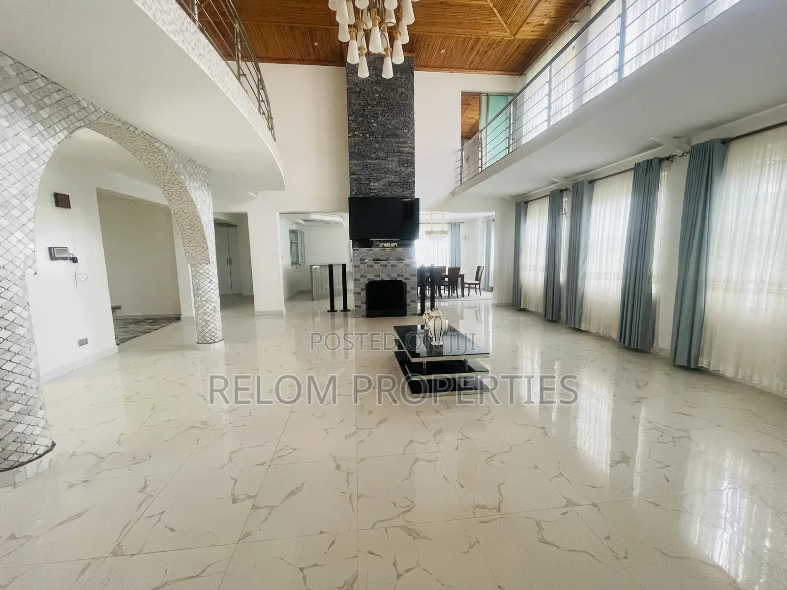 6bdrm Maisonette in Karen for rent