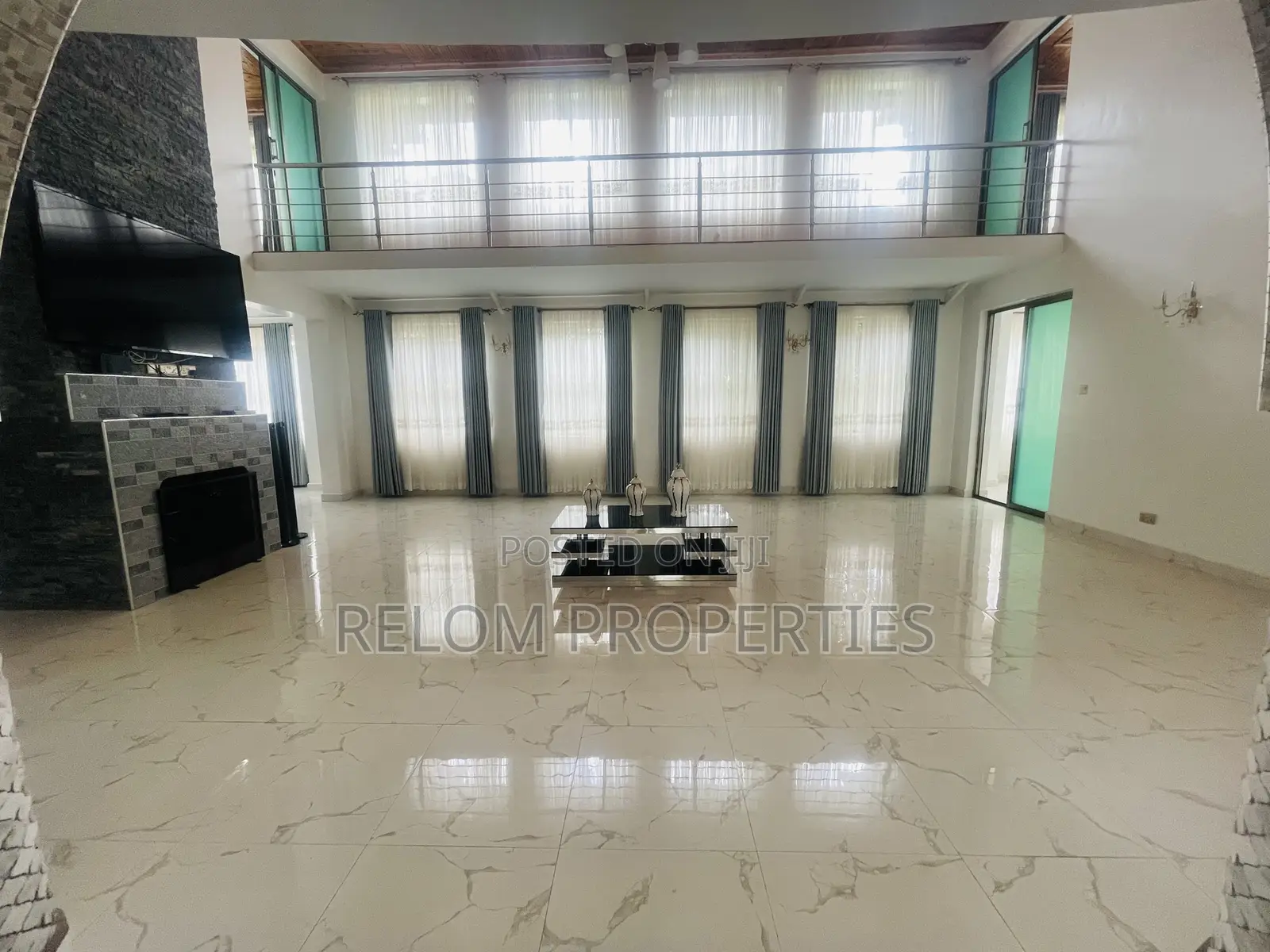 6bdrm Maisonette in Karen for rent
