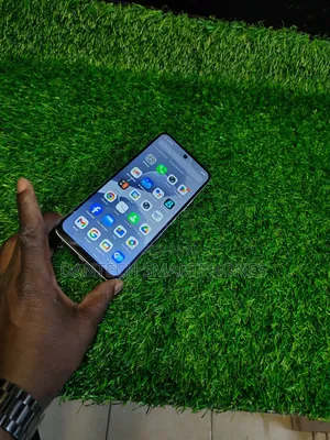 New Infinix Hot 60i 256 GB Gold
