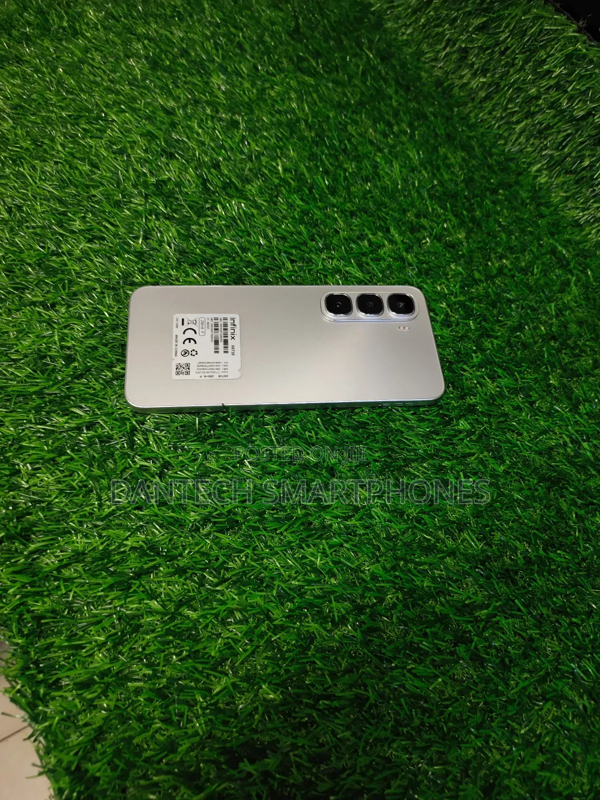 New Infinix Hot 60i 256 GB Gold
