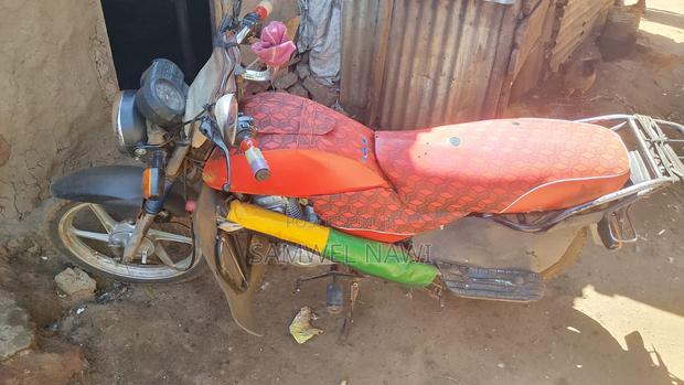 Honda 2021 Red - main view