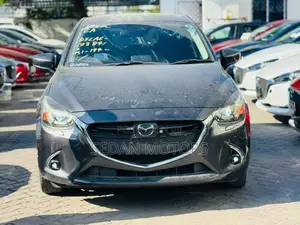 Mazda Demio 2019 Gray