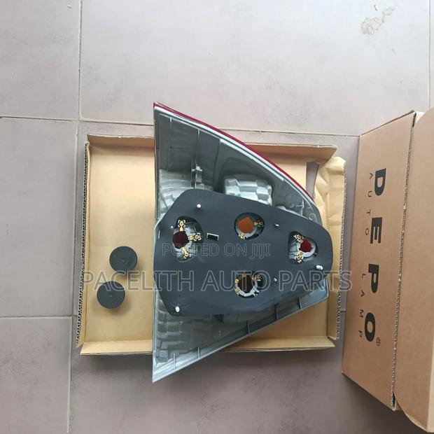 Tail Lamp / Tail Light Nze 2001 Depo - thumbnail 2