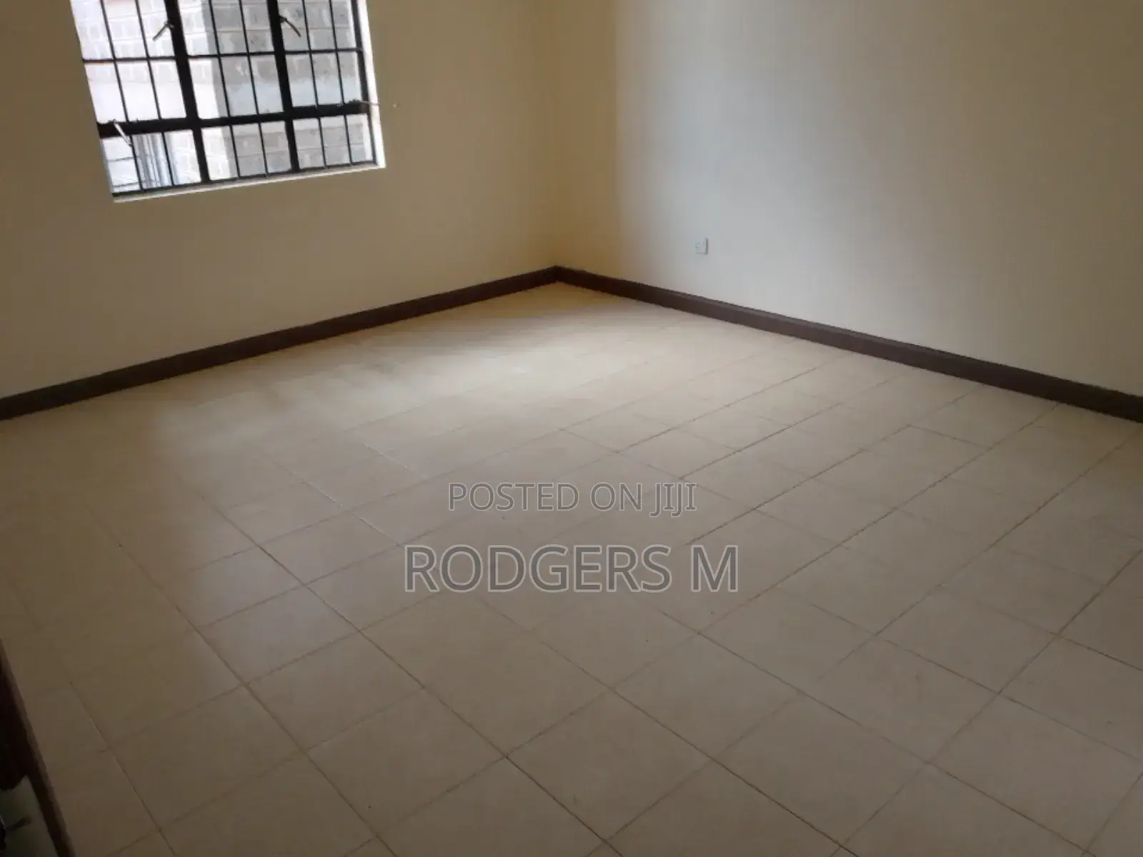 2bdrm Apartment in Valley Arcade for rent