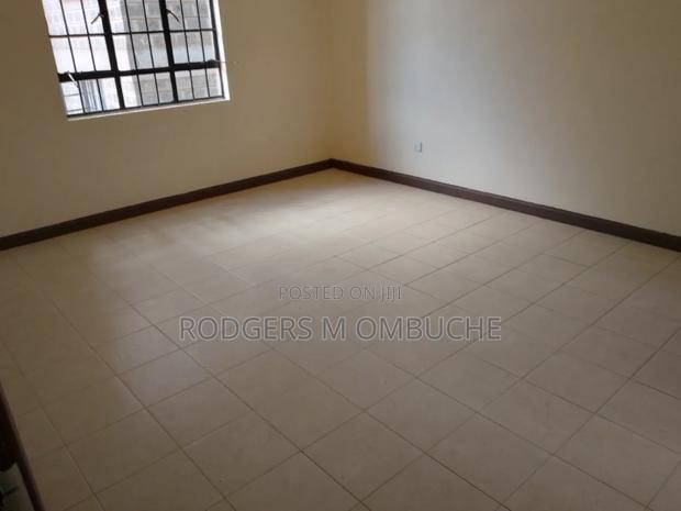 2bdrm Apartment in Valley Arcade for rent - thumbnail 8
