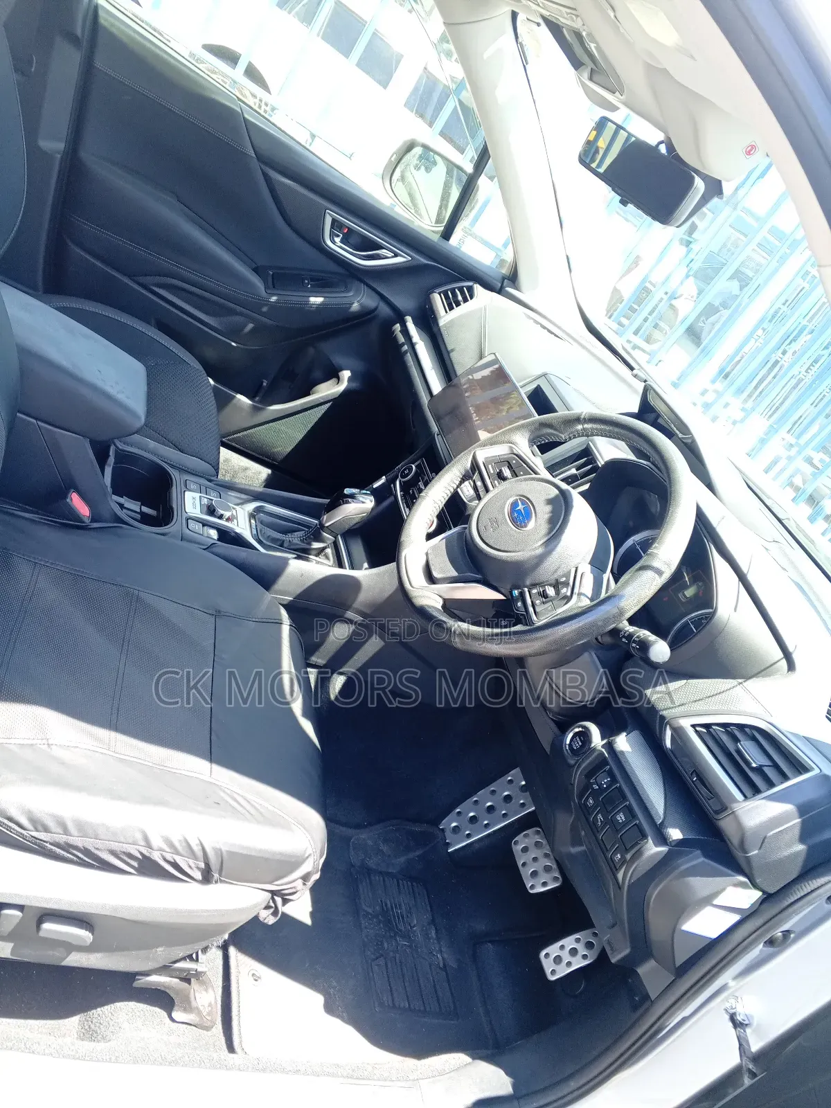 Subaru Forester 2019 Silver