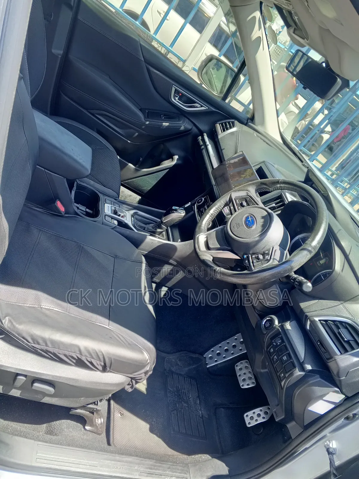 Subaru Forester 2019 Silver