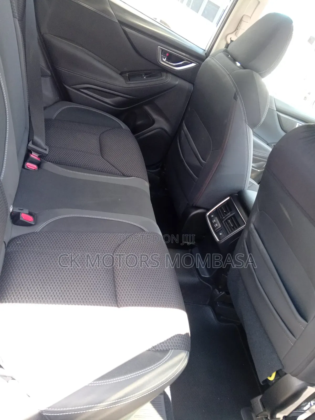 Subaru Forester 2019 Silver
